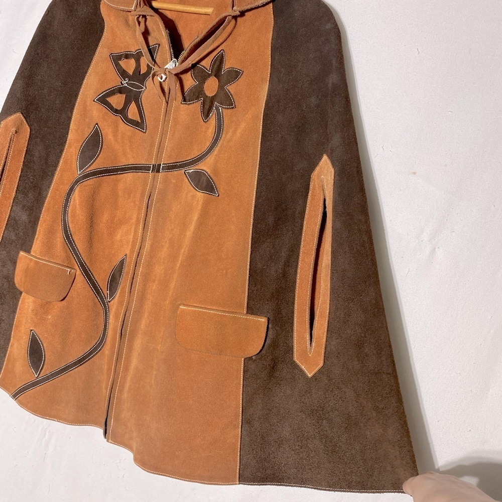 Vintage Two Tone Tan Brown Suede Leather Cape M Boho Western - Picture 6 of 16